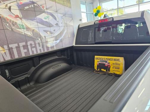 2026 RAM 1500 RHO Crew Cab 4x4 5'7' Box