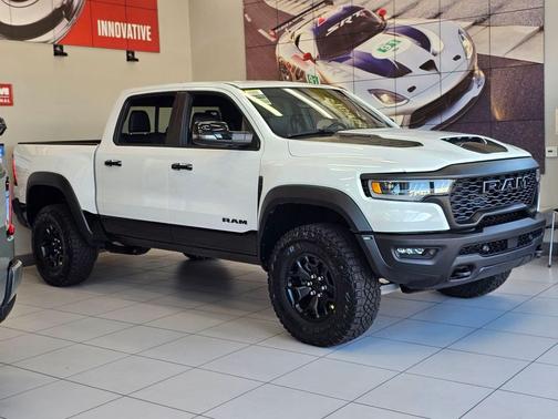 2026 RAM 1500 RHO Crew Cab 4x4 5'7' Box