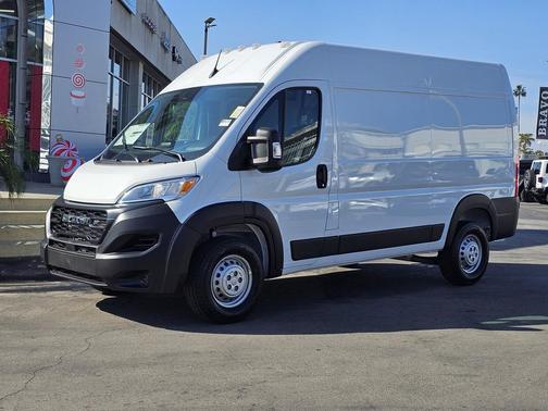 2026 RAM ProMaster 2500 Tradesman