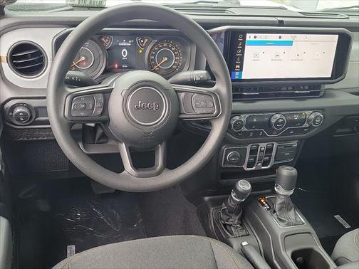 2025 Jeep Gladiator Nighthawk