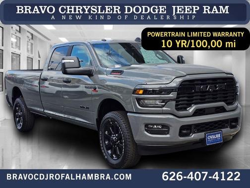 Ceramic Gray Clearcoat 2026 RAM 2500 Big Horn Crew Cab 4x4 8' Box