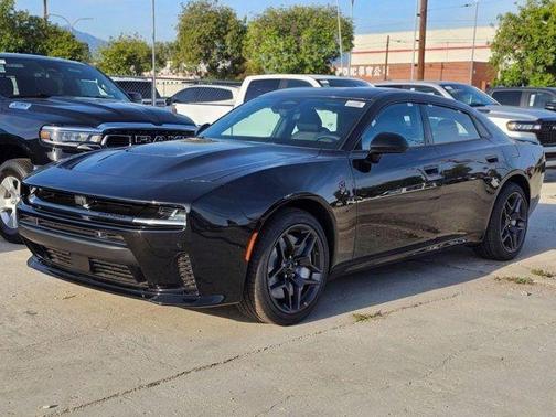 Diamond Black Crystal Pearlcoat 2026 Dodge Charger R/T Scat Pack