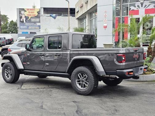 2026 Jeep Gladiator Mojave 4x4
