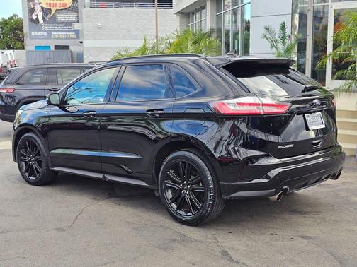 AGATE BLACK METALLIC 2020 Ford Edge ST