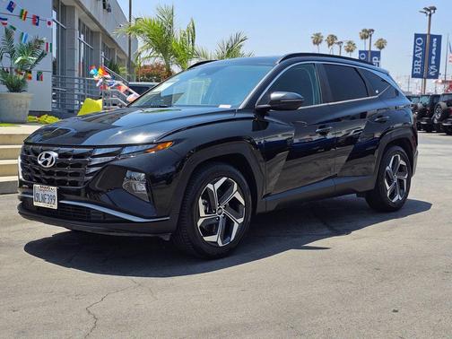 Phantom Black 2022 Hyundai TUCSON SEL