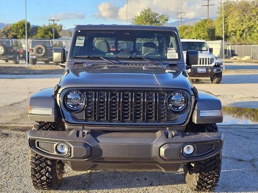 2026 Jeep Gladiator Willys 4x4