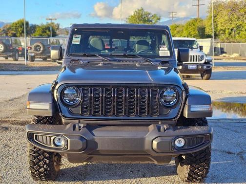 2026 Jeep Gladiator Willys 4x4
