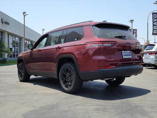 2025 Jeep Grand Cherokee L Altitude