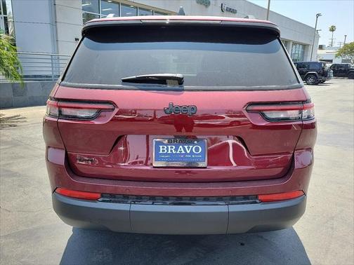 2025 Jeep Grand Cherokee L Altitude