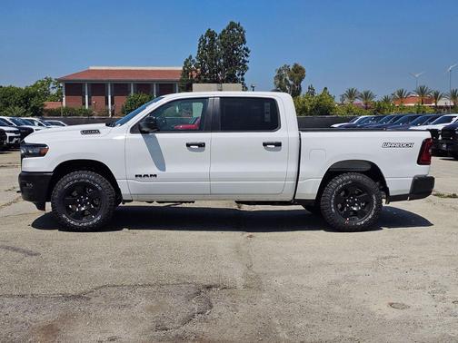 Bright White Clearcoat 2026 RAM 1500 Warlock Crew Cab 4x4 5'7' Box