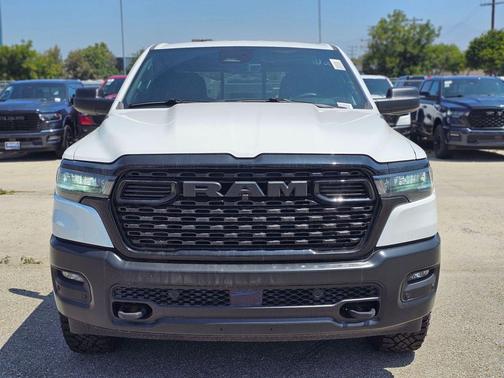 Bright White Clearcoat 2026 RAM 1500 Warlock Crew Cab 4x4 5'7' Box