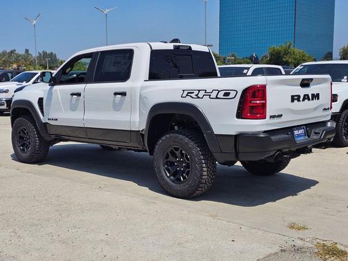 Bright White Clearcoat 2026 RAM 1500 RHO Crew Cab 4x4 5'7' Box