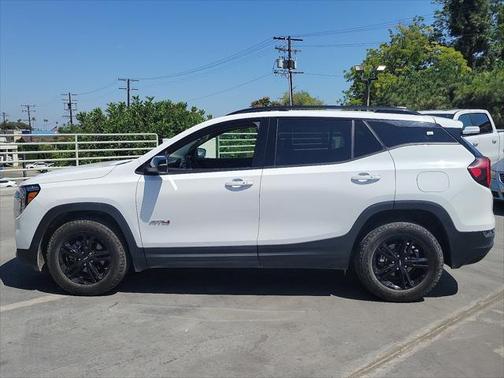 2023 GMC Terrain AWD AT4