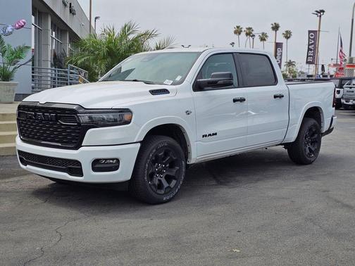 Bright White Clearcoat 2026 RAM 1500 Big Horn/Lone Star