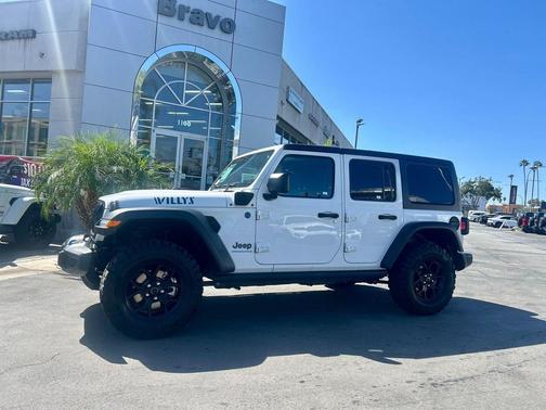 2024 Jeep Wrangler 4xe Willys