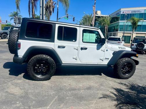 2024 Jeep Wrangler 4xe Willys