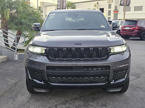 2025 Jeep Grand Cherokee L Altitude