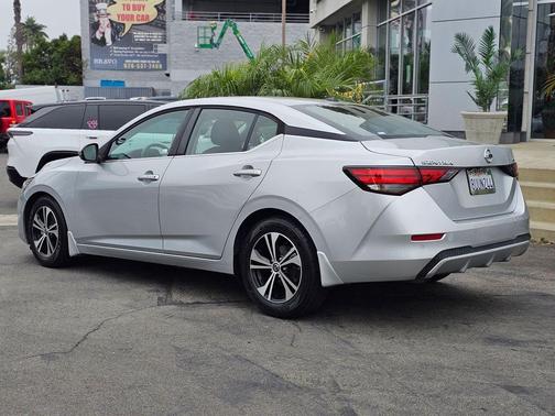 Brilliant Silver Metallic 2020 Nissan Sentra SV