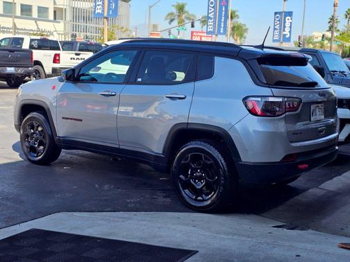 Black Clearcoat 2024 Jeep Compass Trailhawk