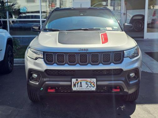 Black Clearcoat 2024 Jeep Compass Trailhawk