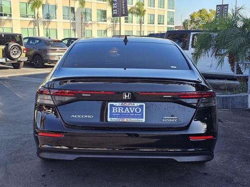 2023 Honda Accord Hybrid Base