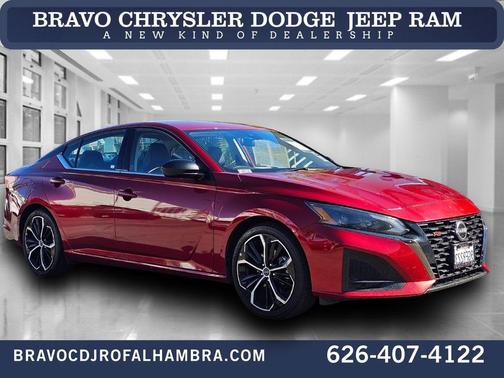 2023 Nissan Altima SR FWD