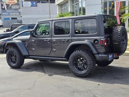 2025 Jeep Wrangler Willys