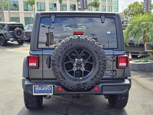 2025 Jeep Wrangler Willys