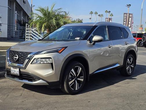 2023 Nissan Rogue Platinum