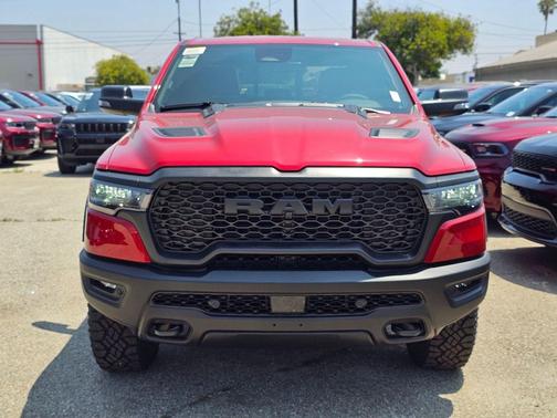 Molten Red Pearlcoat 2026 RAM 1500 Rebel