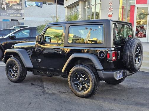 2026 Jeep Wrangler Sport
