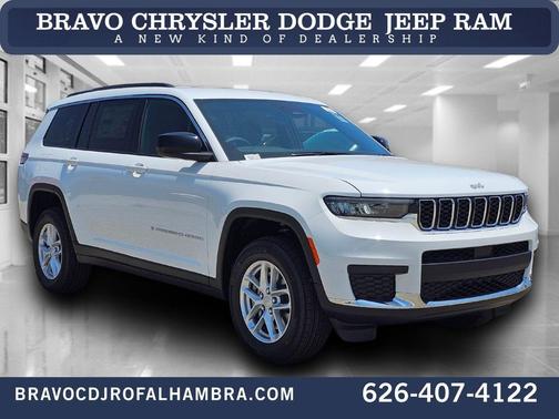 Bright White Clearcoat 2026 Jeep Grand Cherokee L Laredo