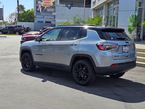 2023 Jeep Compass Latitude