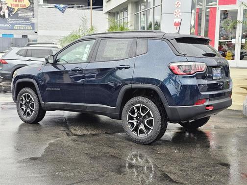2026 Jeep Compass Trailhawk