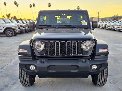 Black Clearcoat 2026 Jeep Wrangler Sport S