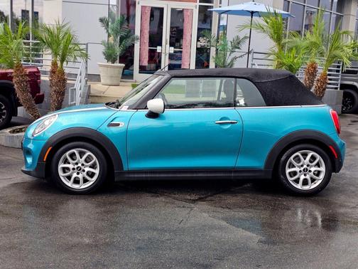 Caribbean Aqua Metallic 2020 MINI Convertible Cooper