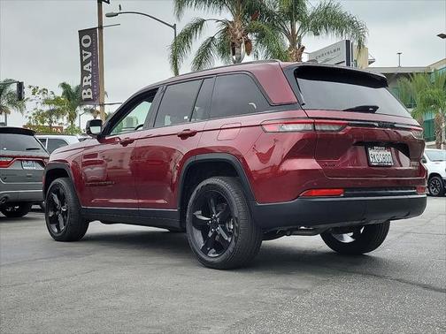 2023 Jeep Grand Cherokee Limited X