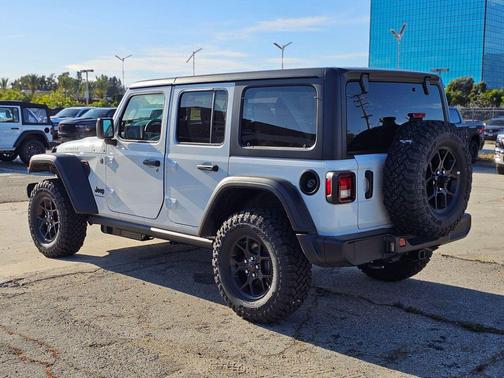 Bright White Clearcoat 2026 Jeep Wrangler Willys