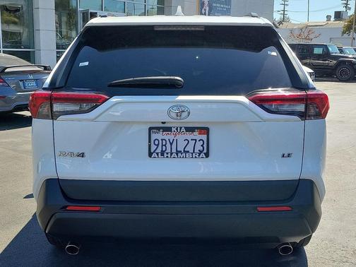 2019 Toyota RAV4 LE