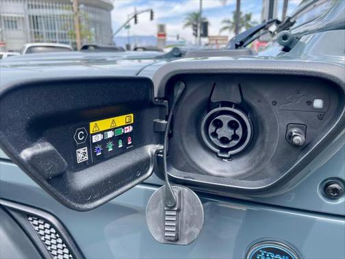 2025 Jeep Wrangler 4xe Rubicon