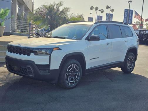 Bright White Clearcoat 2026 Jeep Cherokee Limited