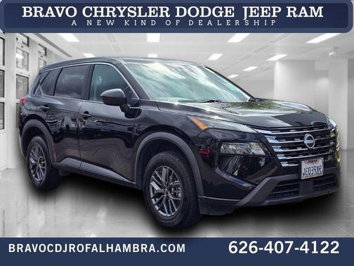 Super Black 2024 Nissan Rogue S