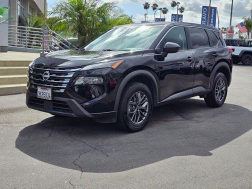 Super Black 2024 Nissan Rogue S