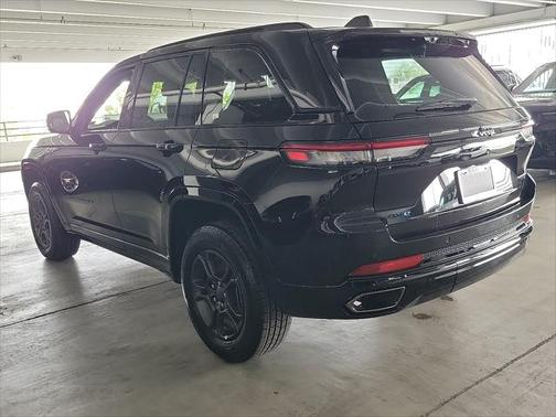 2025 Jeep Grand Cherokee 4xe Anniversary Edition