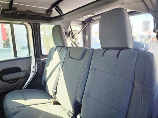 Bright White Clearcoat 2026 Jeep Wrangler Sport