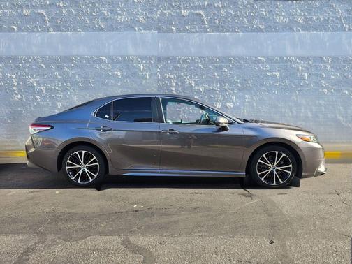 Predawn Gray Mica 2020 Toyota Camry SE