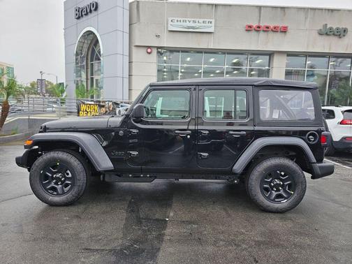 Black Clearcoat 2026 Jeep Wrangler Sport