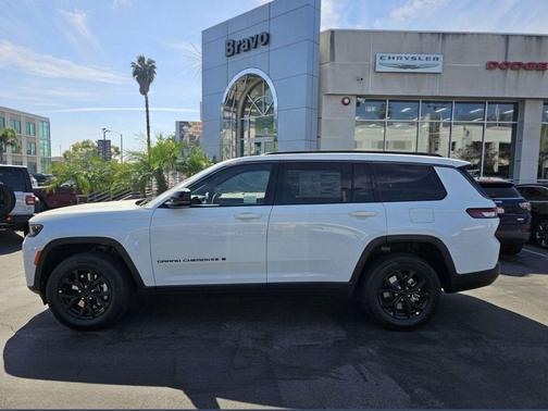 2026 Jeep Grand Cherokee L Altitude