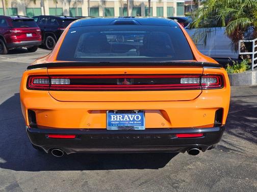 Peel Out 2026 Dodge Charger R/T Scat Pack