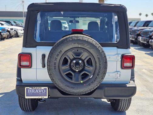 Bright White Clearcoat 2026 Jeep Wrangler Sport